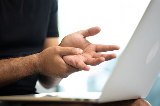 Carpal tunnel Syndrome - Chiropractic care
